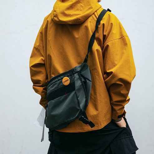 Hooded Windproof Jacket Men's Loose Three-dimensional Pocket Casual Clothing